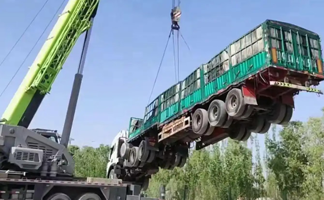 大理白族自治州道路脱困救援案例